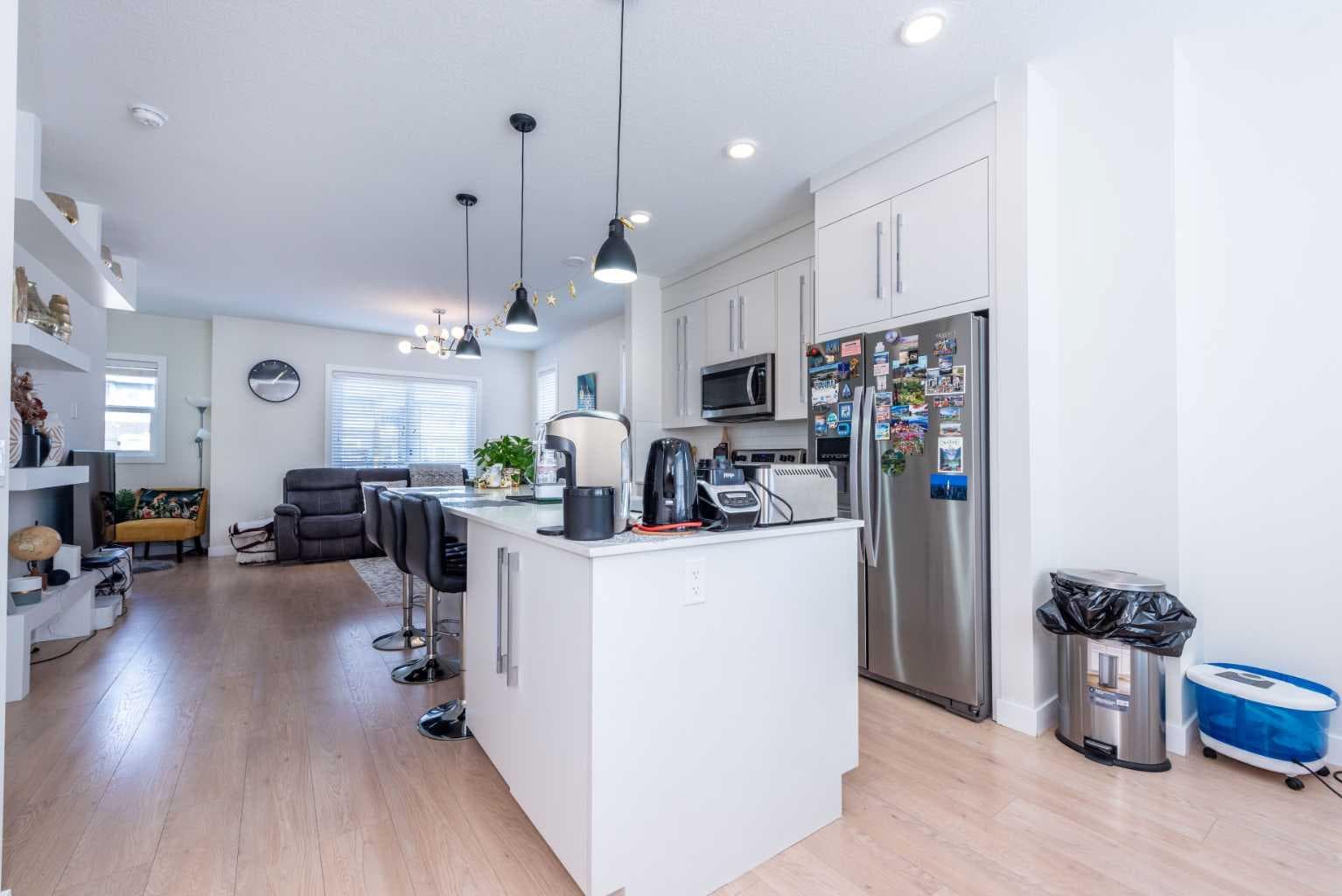 412, 30 Cornerstone Manor NE
