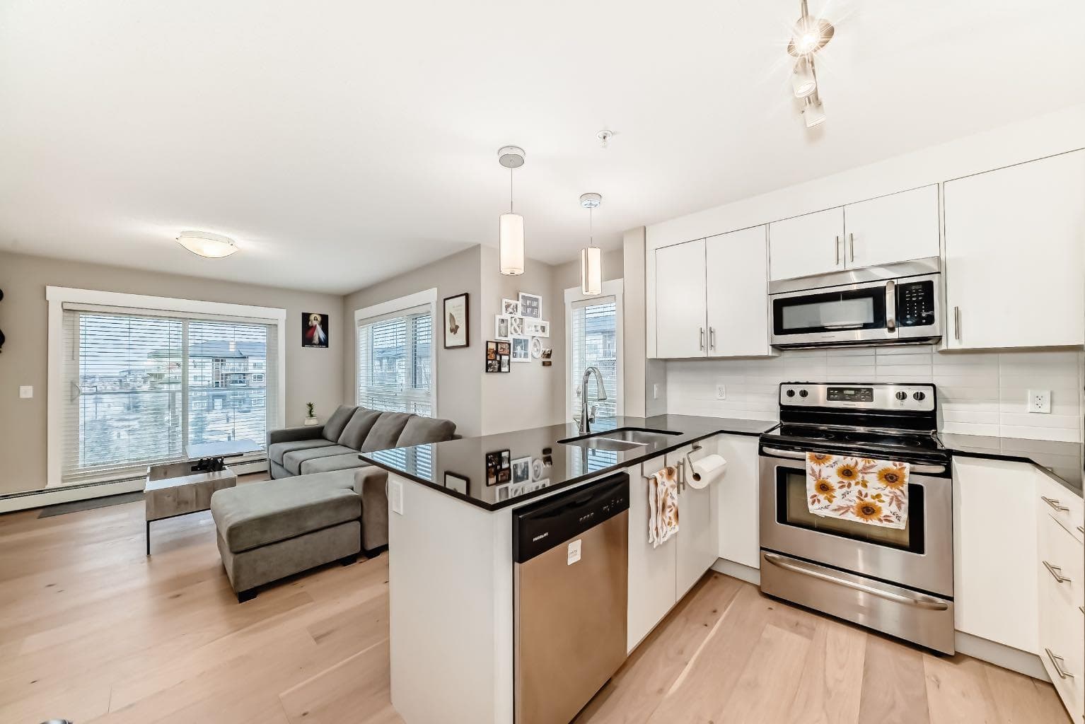 2312, 240 SKYVIEW RANCH Road NE