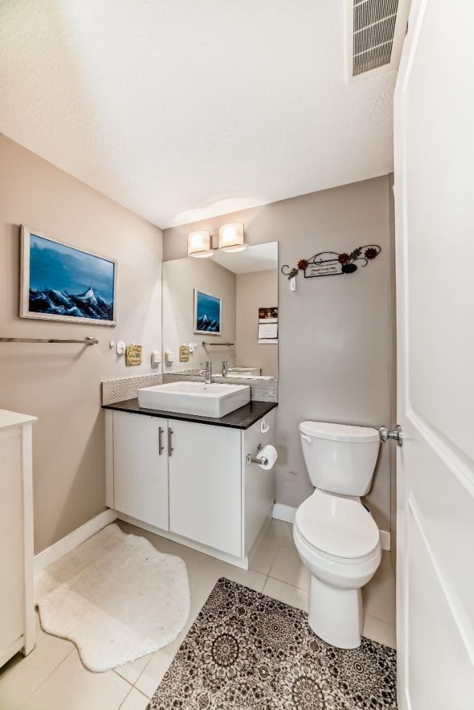 2312, 240 SKYVIEW RANCH Road NE