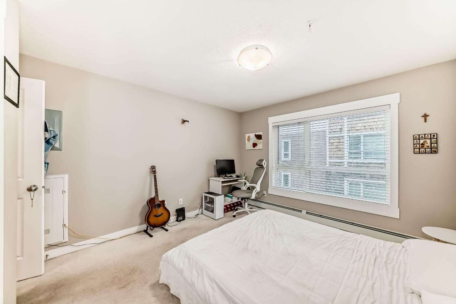 2312, 240 SKYVIEW RANCH Road NE