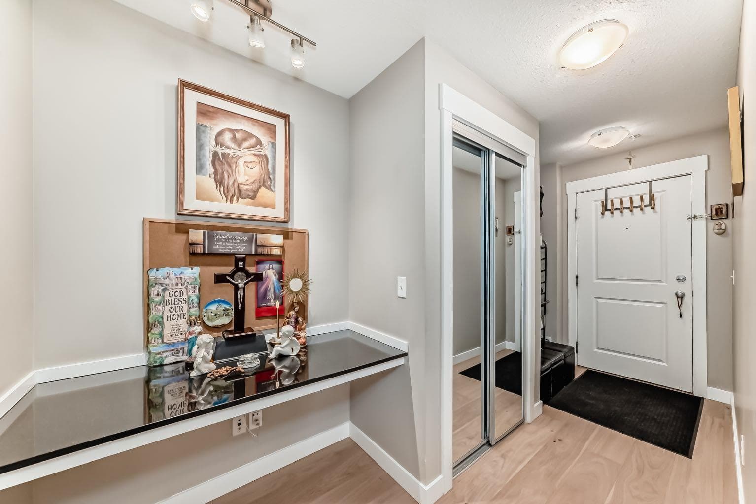 2312, 240 SKYVIEW RANCH Road NE