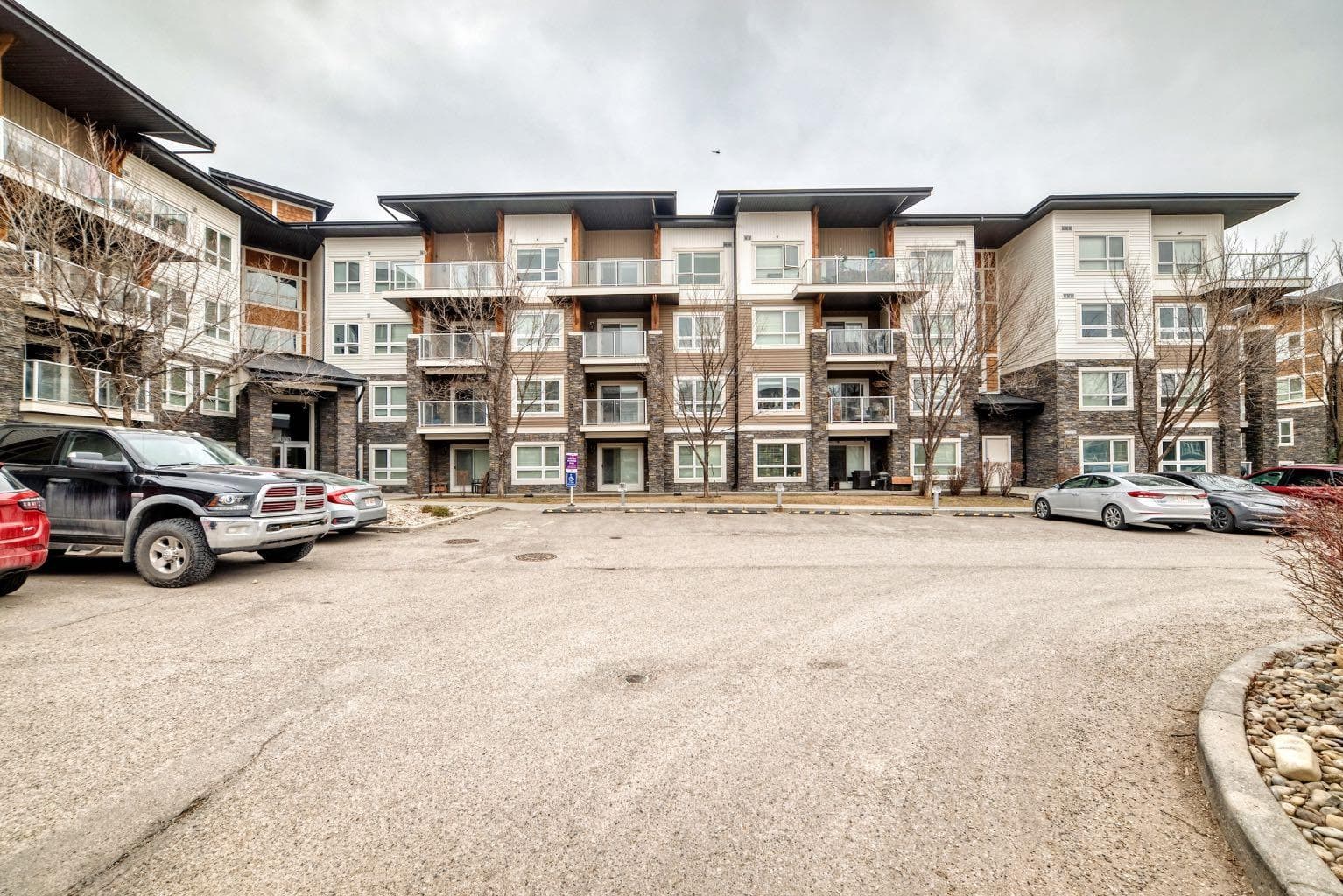 2312, 240 SKYVIEW RANCH Road NE