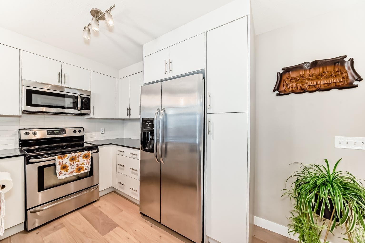 2312, 240 SKYVIEW RANCH Road NE