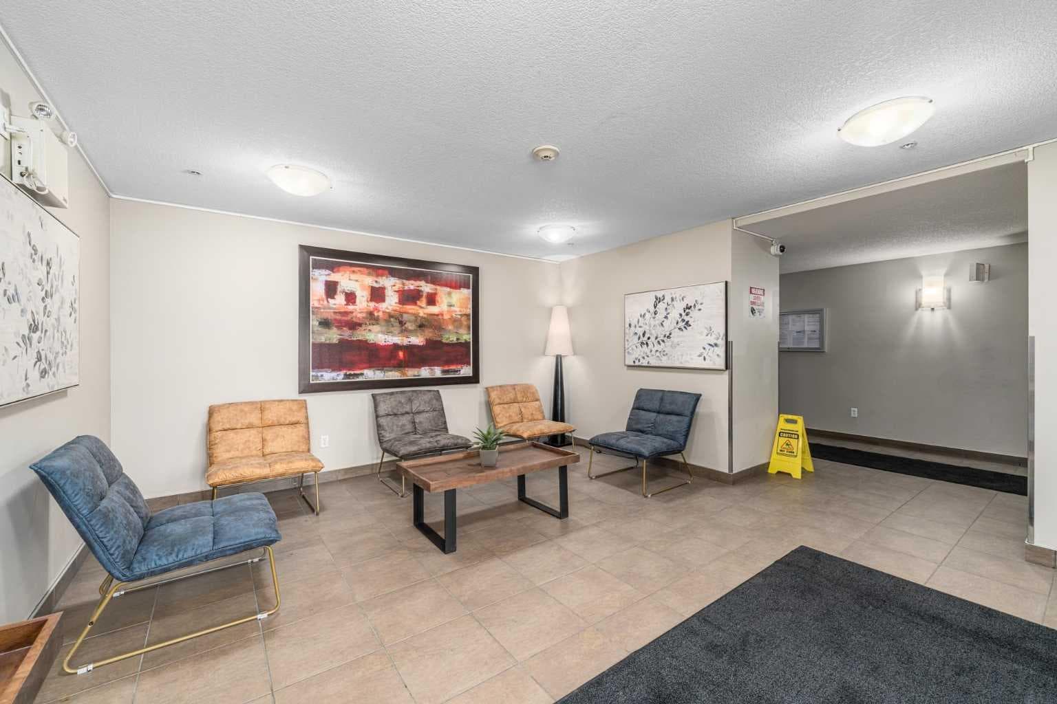 427, 11 Millrise Drive SW