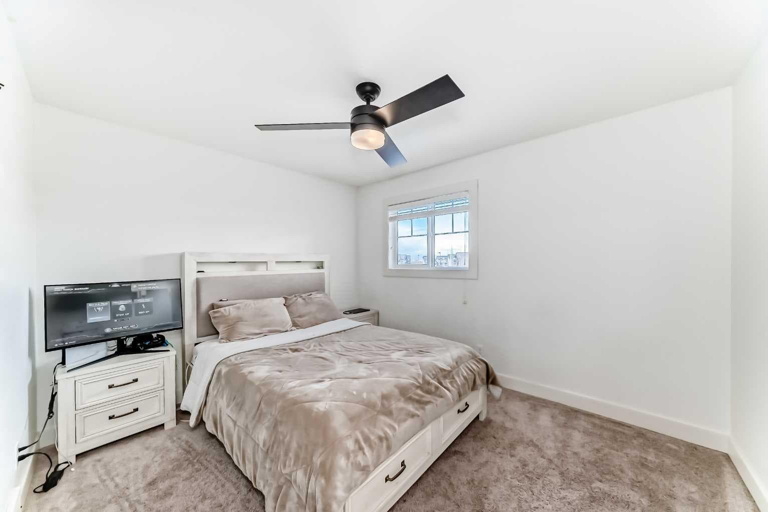 322 Reunion Green NW