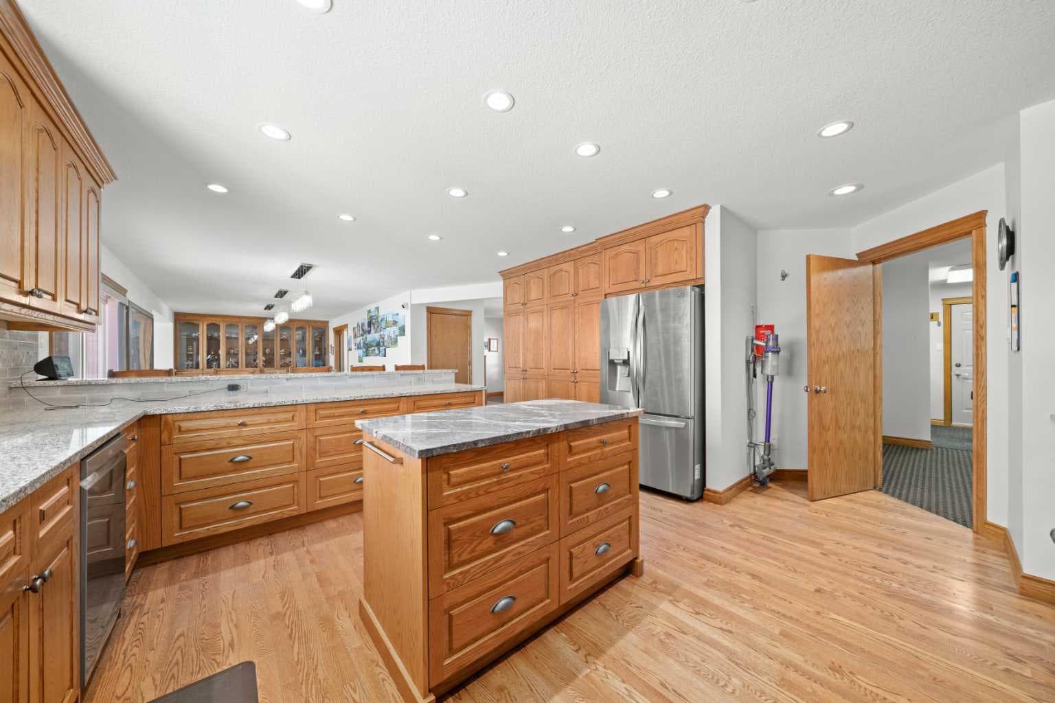 291055 Township Road 290  
