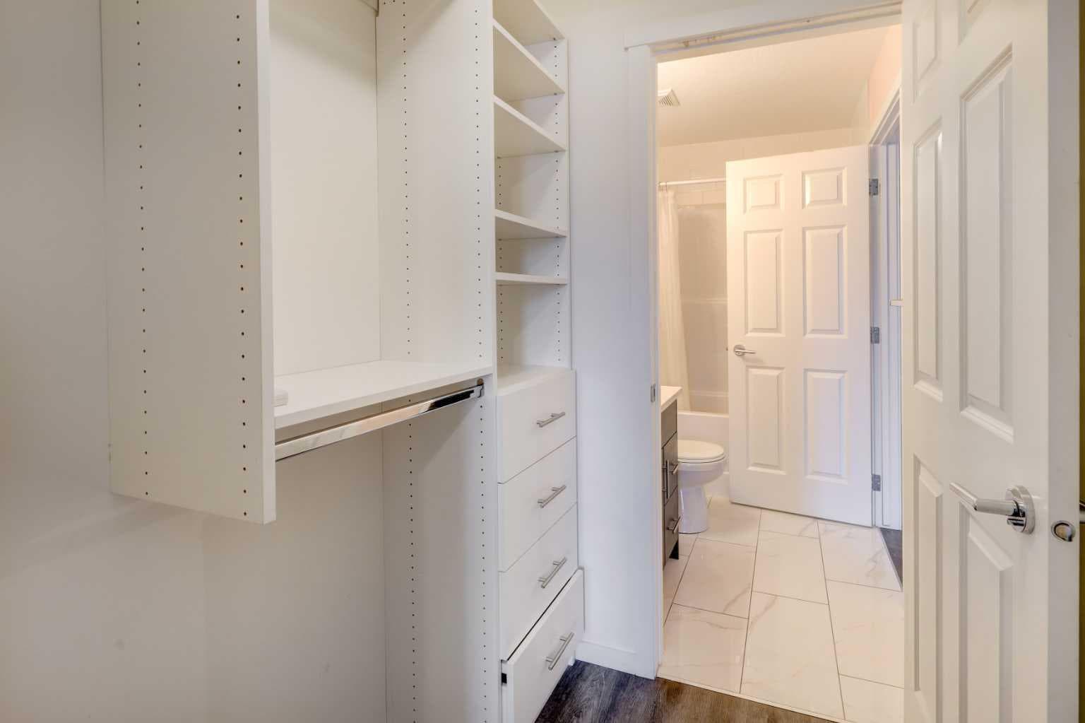 1105, 298 Sage Meadows Park NW