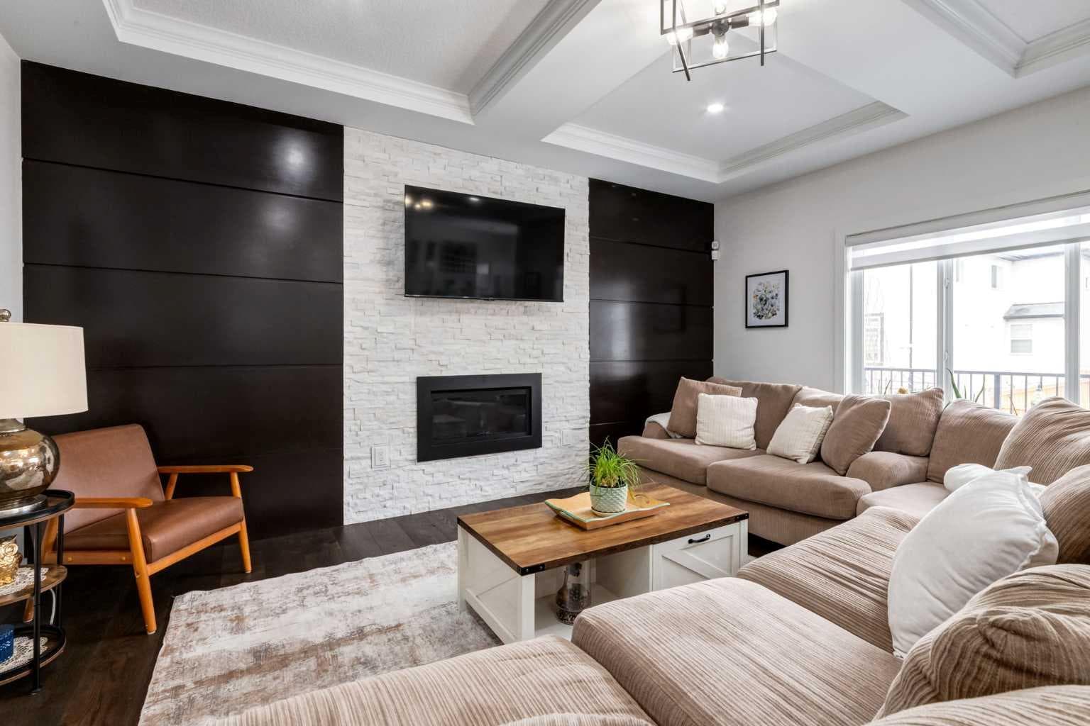 305 Kinniburgh Cove 