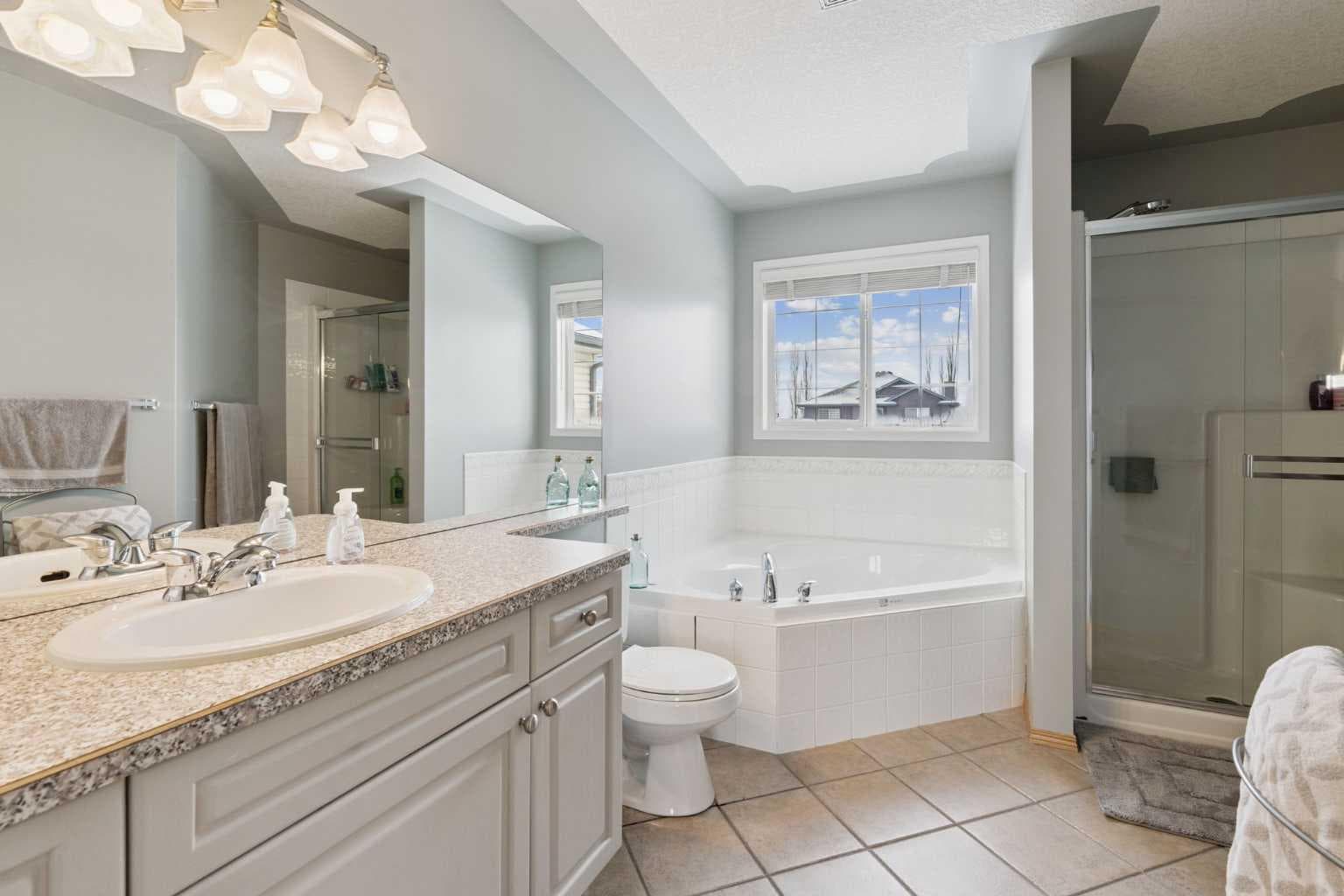 115 Cove Crescent 