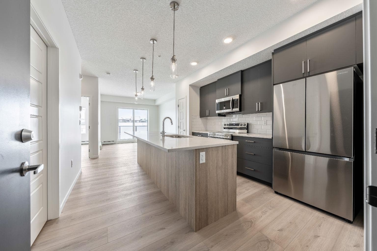 419, 245 Edith Place NW