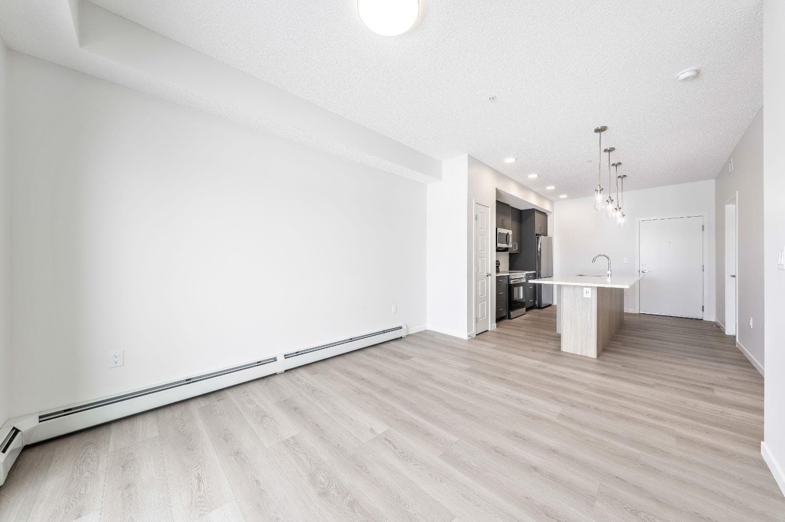 419, 245 Edith Place NW