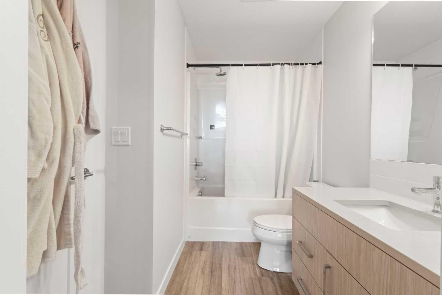 208, 138 Sage Valley Common NW