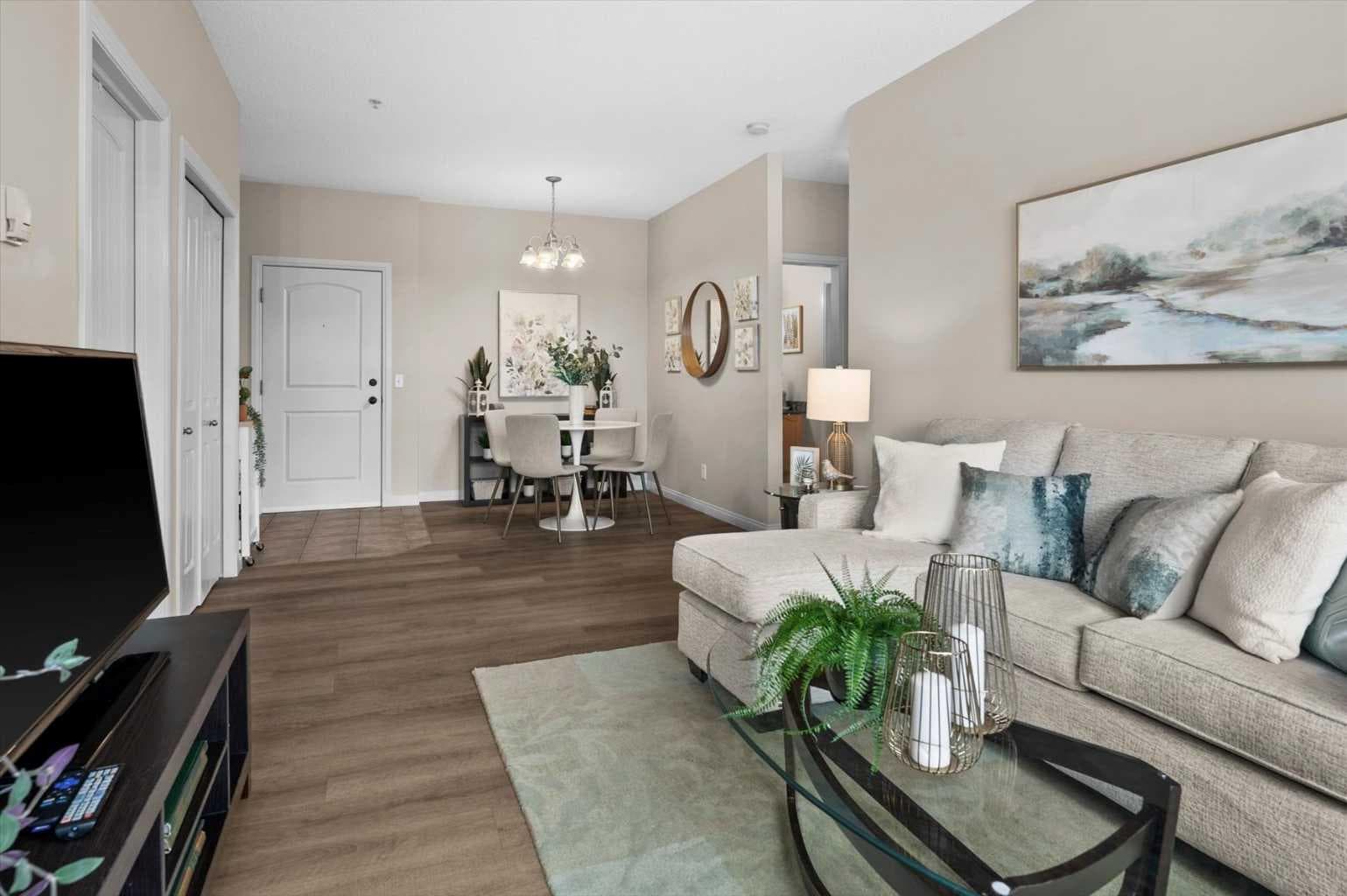 219, 8 Prestwick Pond Terrace SE