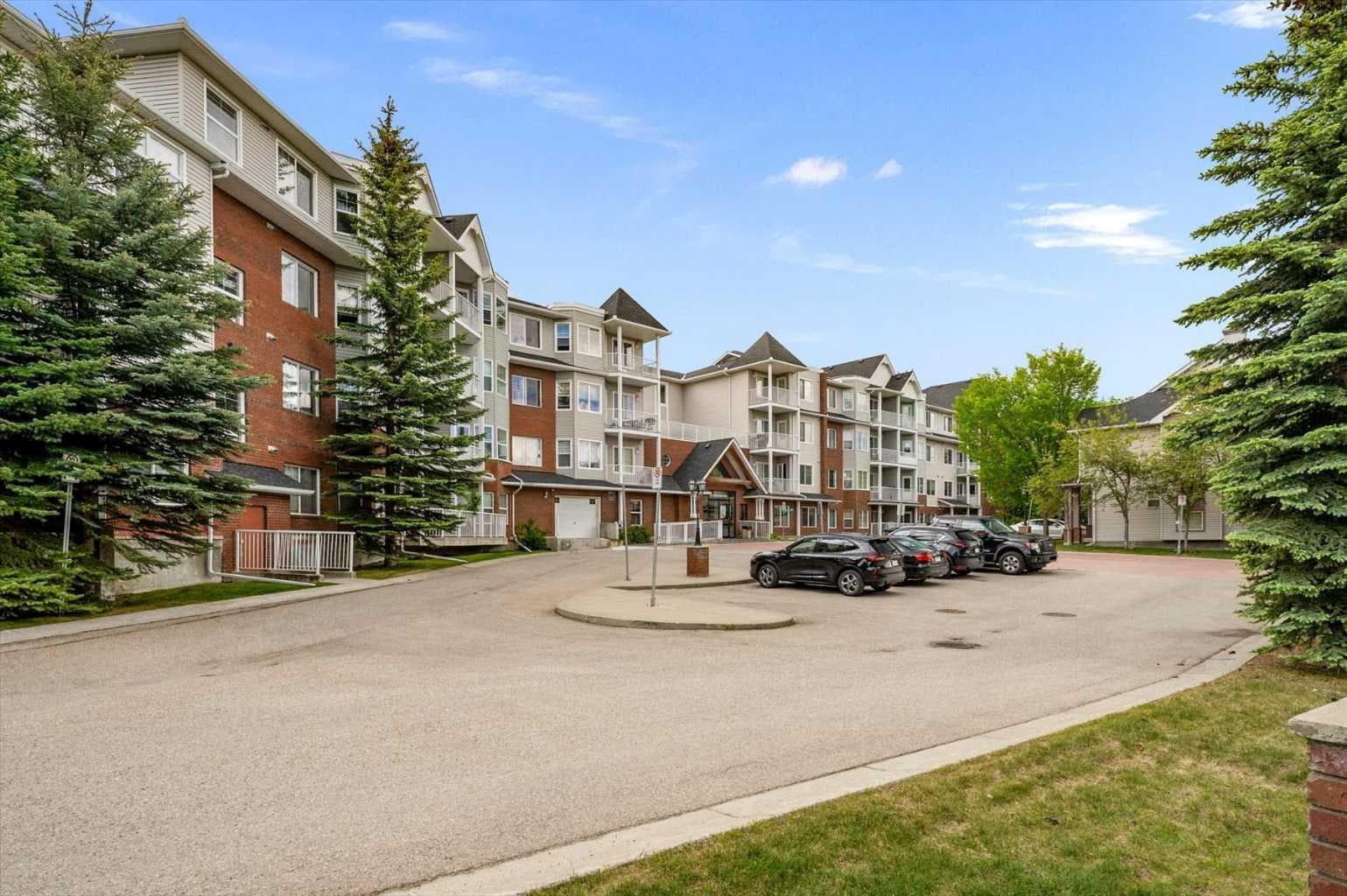 219, 8 Prestwick Pond Terrace SE