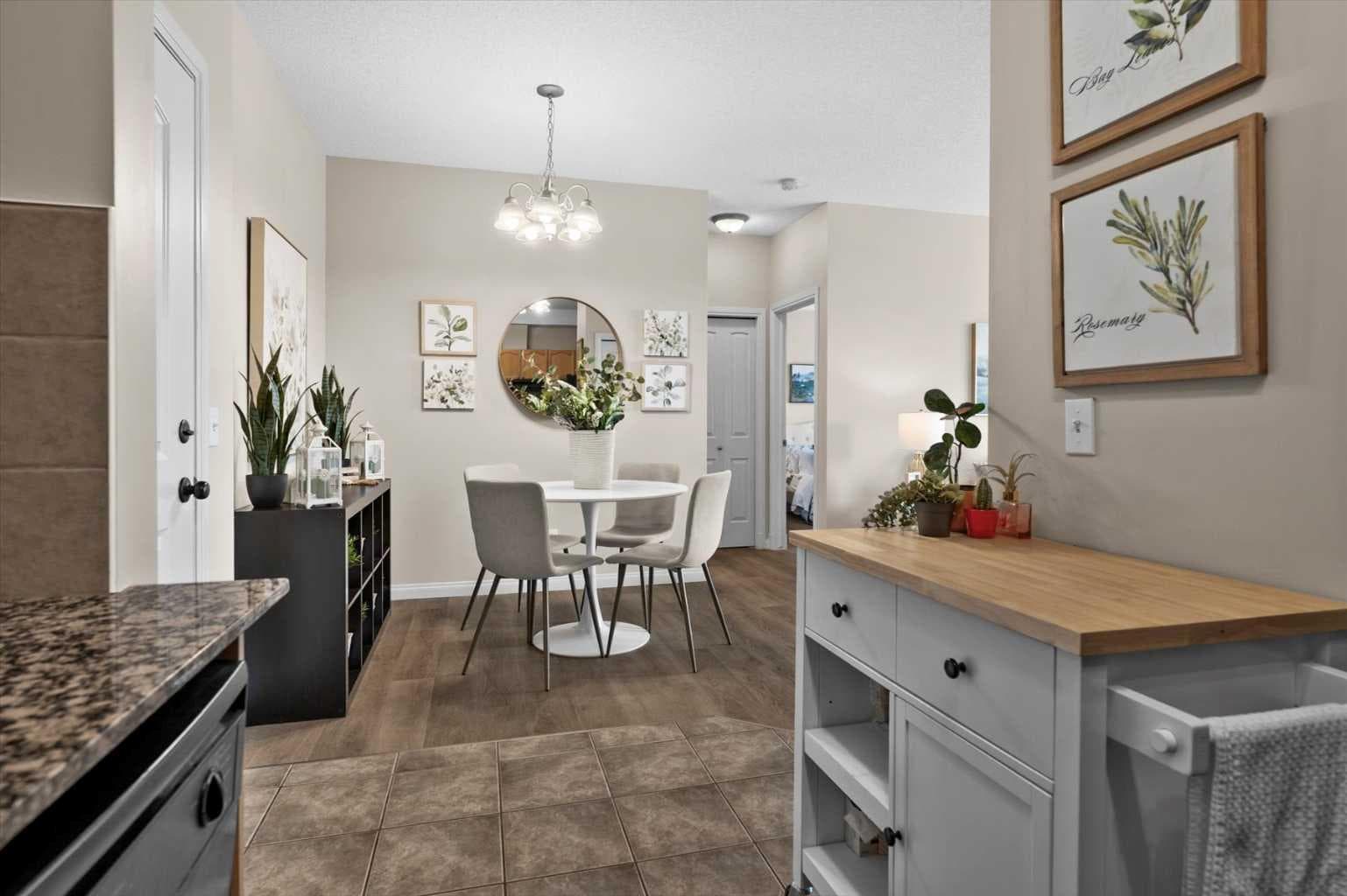 219, 8 Prestwick Pond Terrace SE