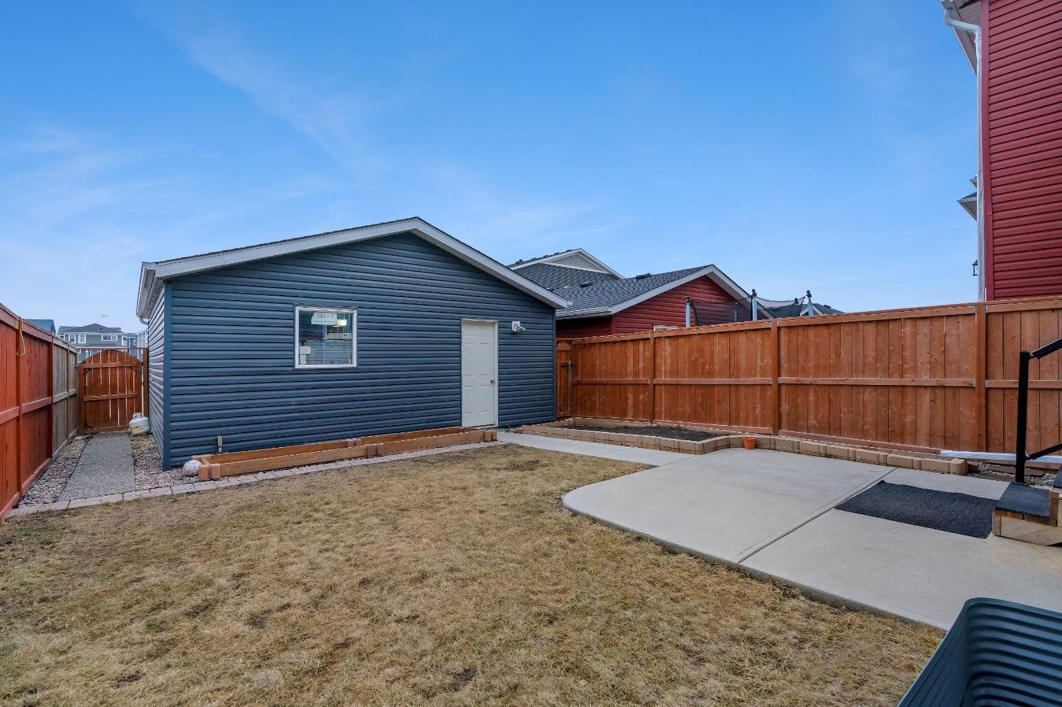 77 Red Sky Way NE