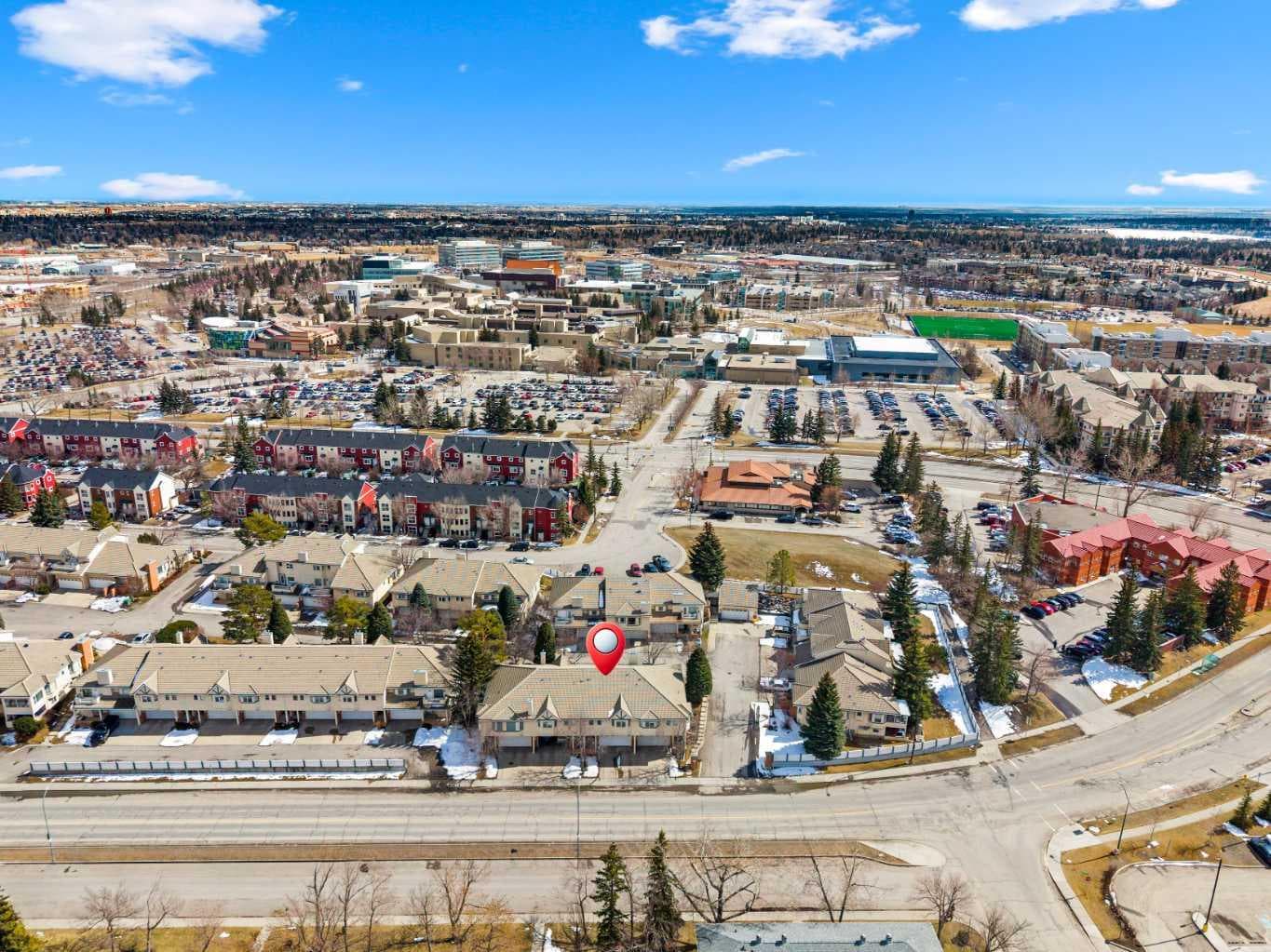 38 Richelieu Court SW