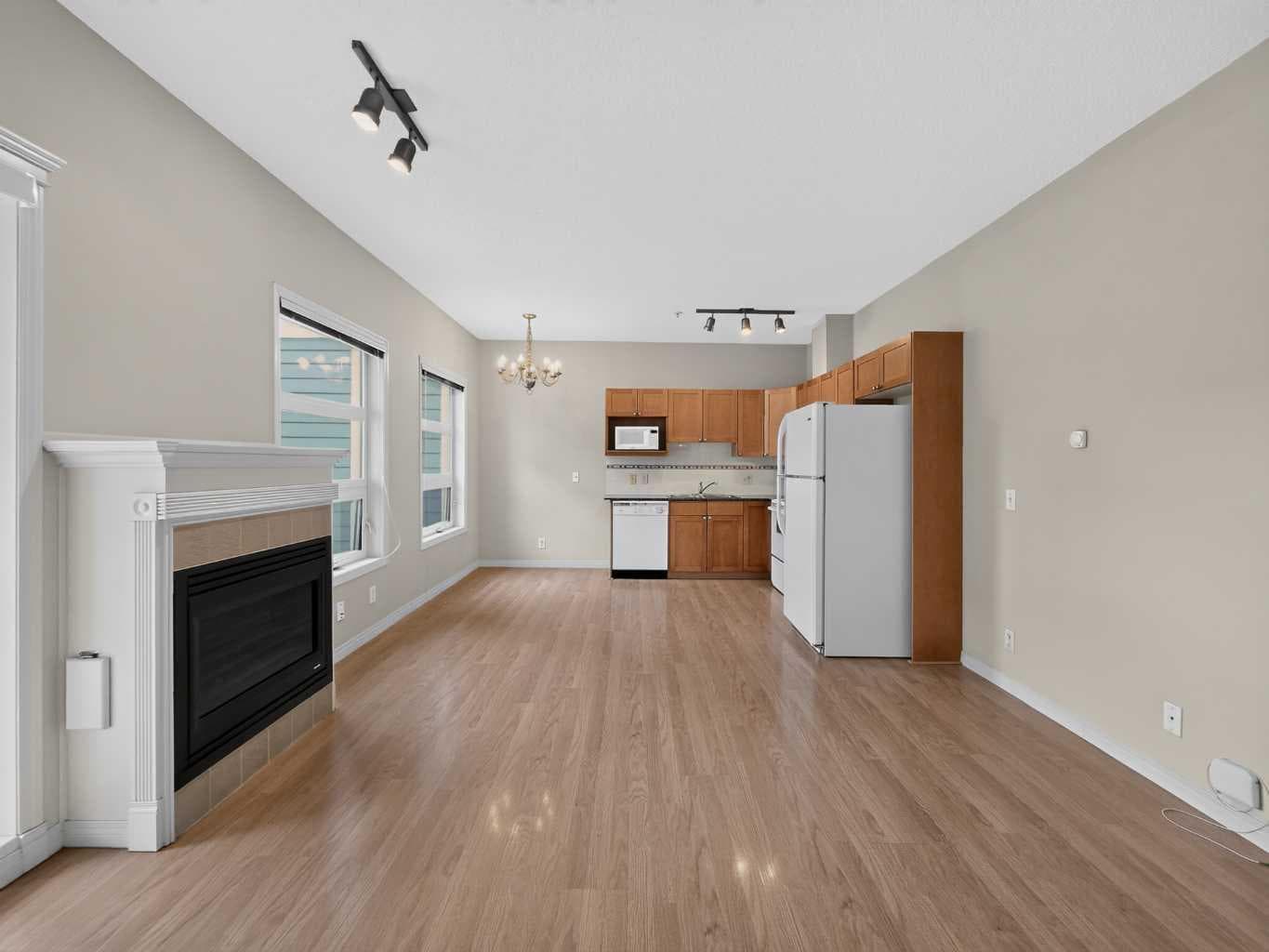 209, 333 Riverfront Avenue SE
