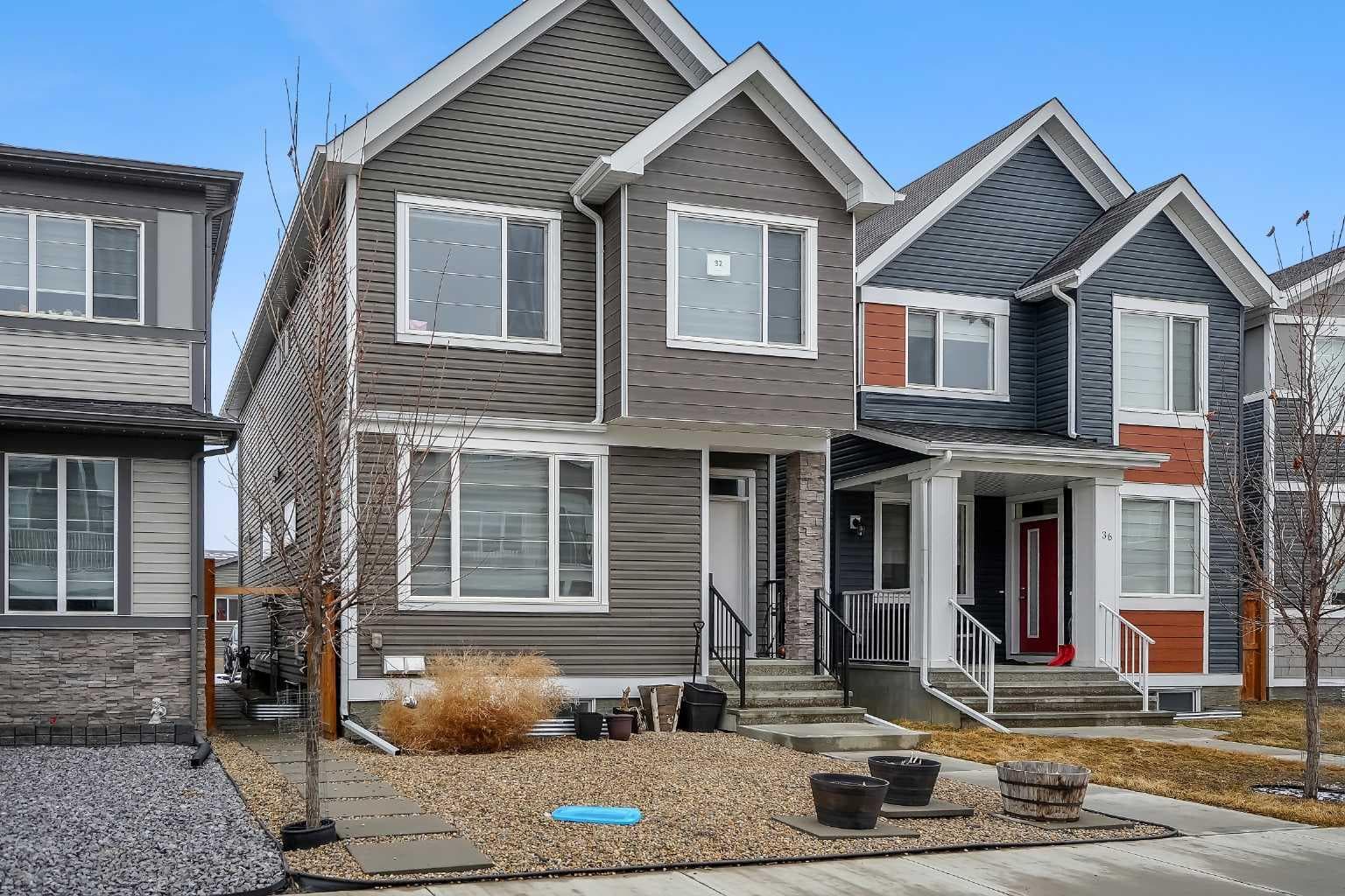 32 SETON Row SE
