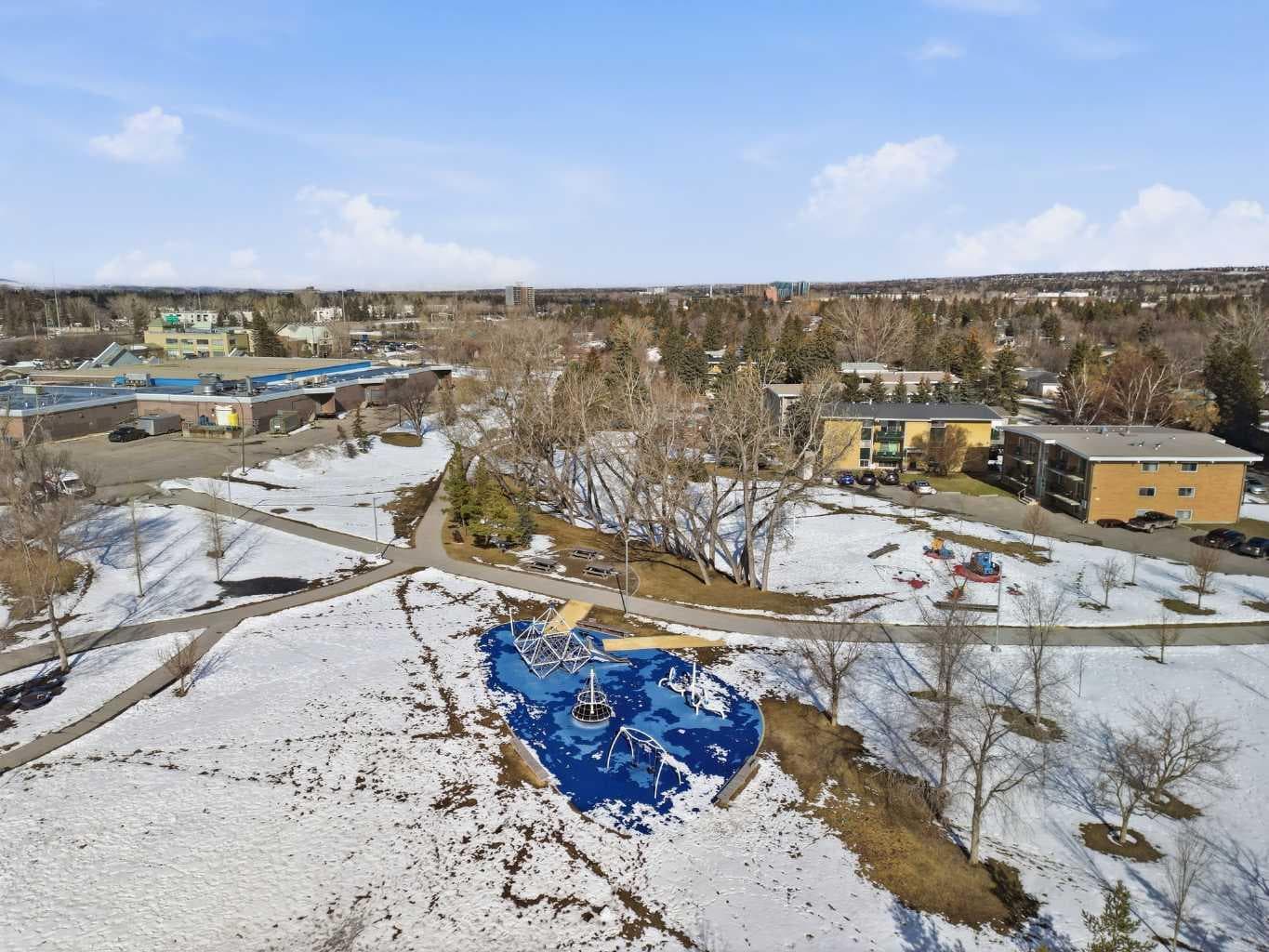 203, 3103 Blakiston Drive NW