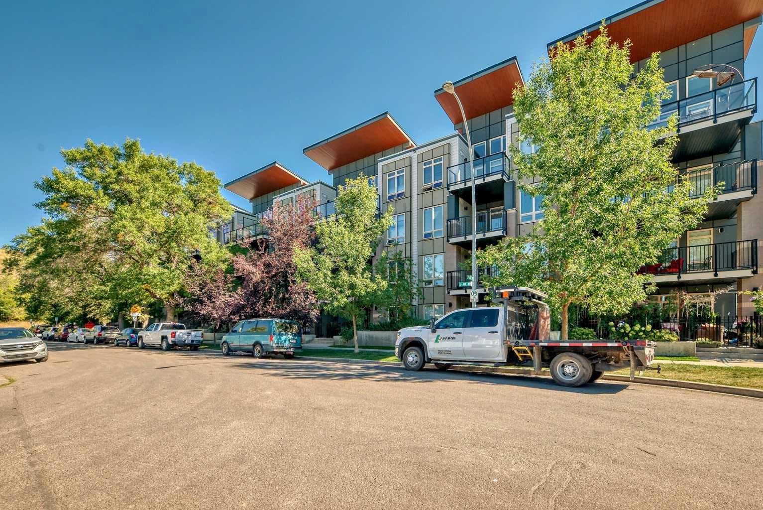 109, 823 5 Avenue NW
