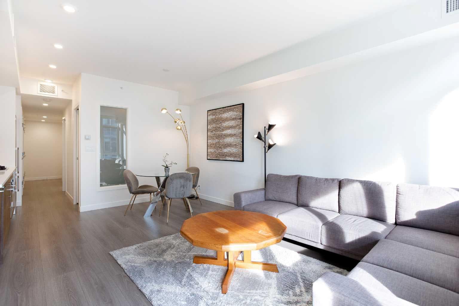 311, 138 Waterfront Court SW