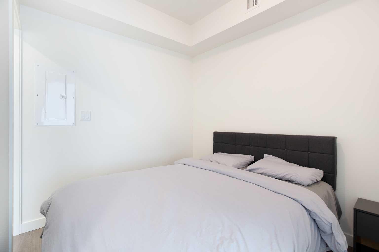 311, 138 Waterfront Court SW