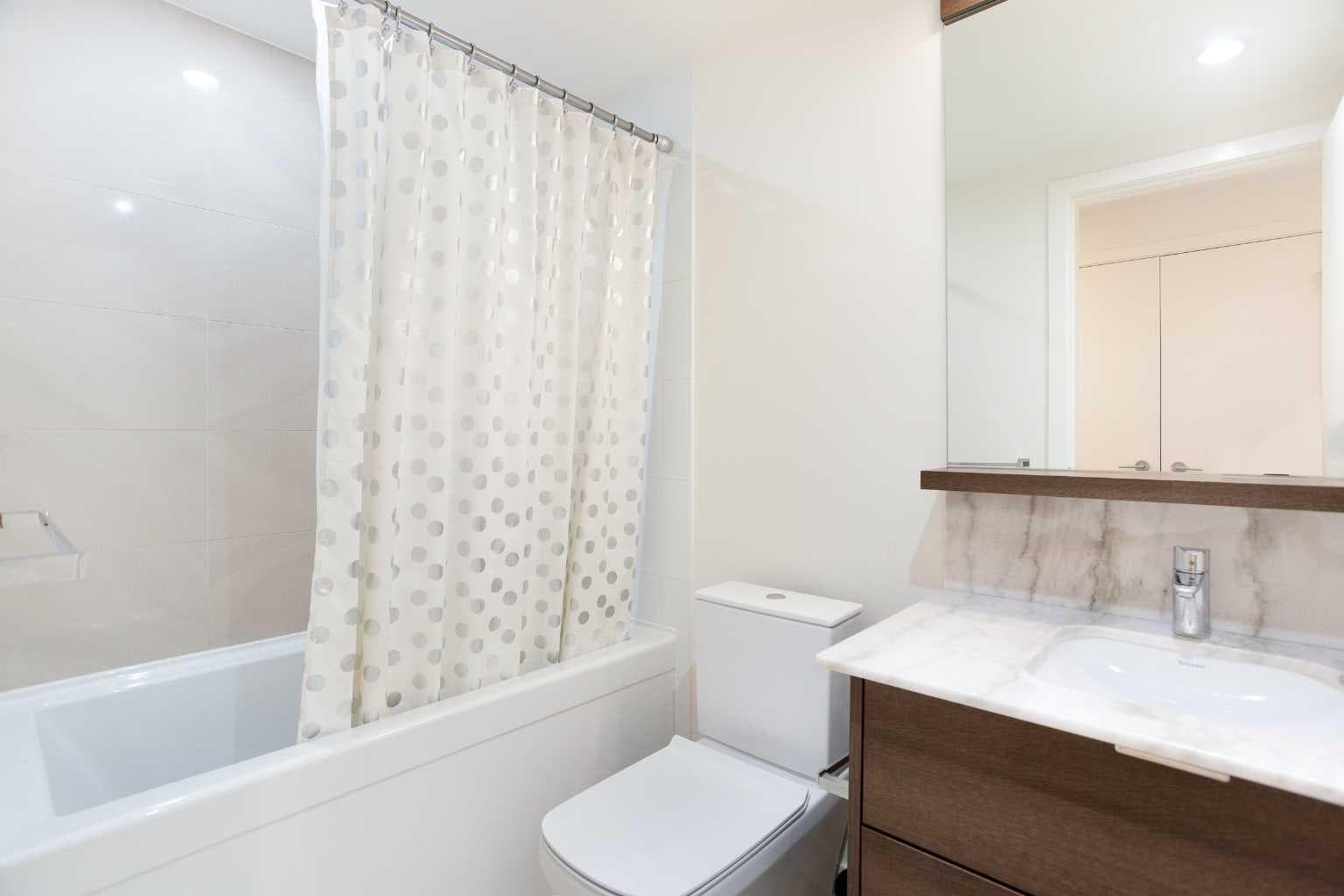 311, 138 Waterfront Court SW
