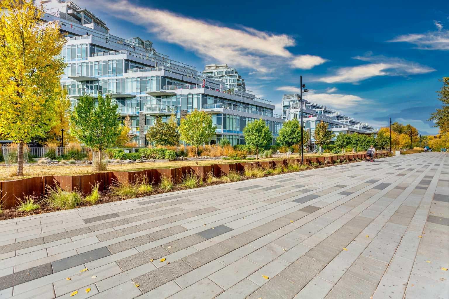 311, 138 Waterfront Court SW