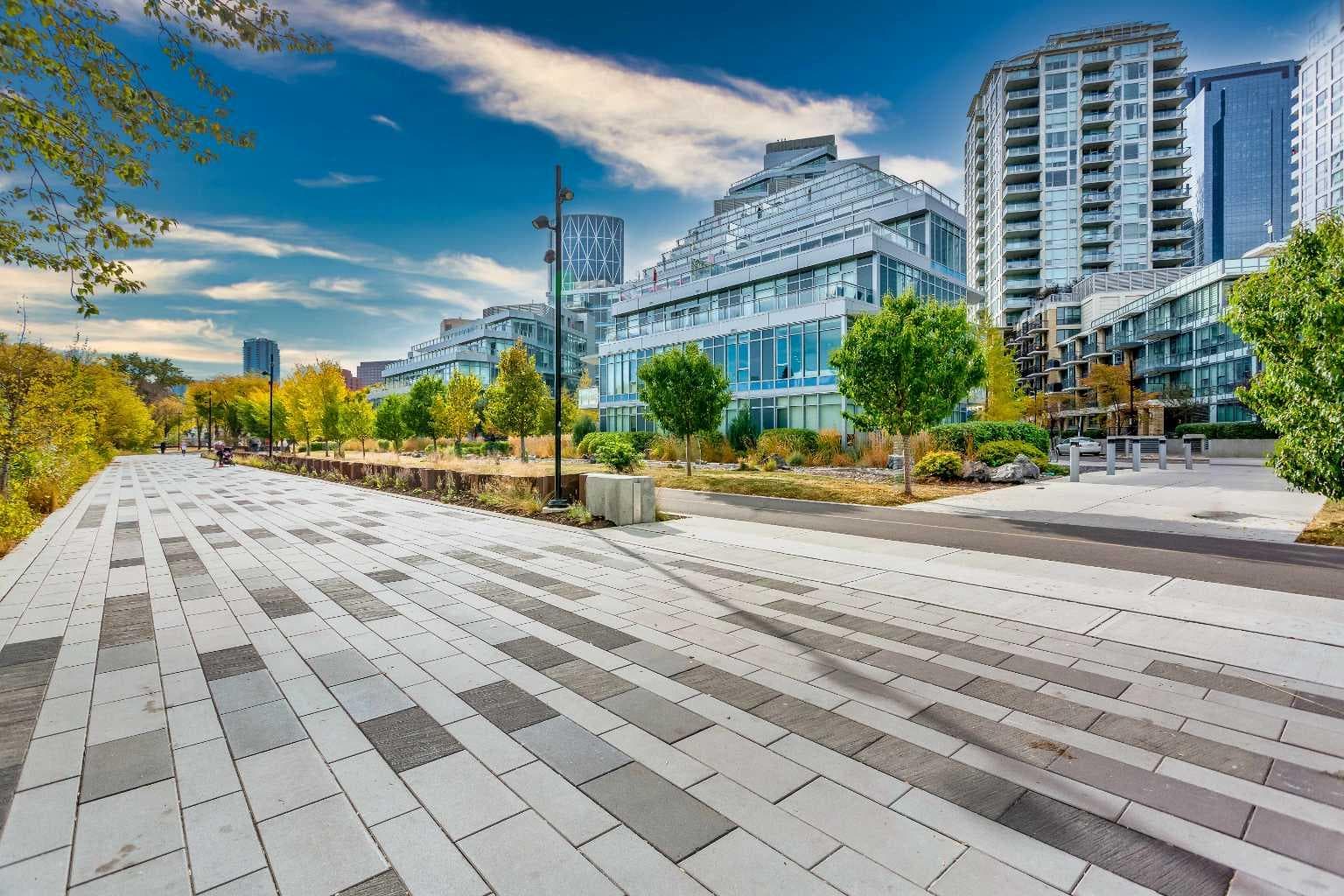 311, 138 Waterfront Court SW