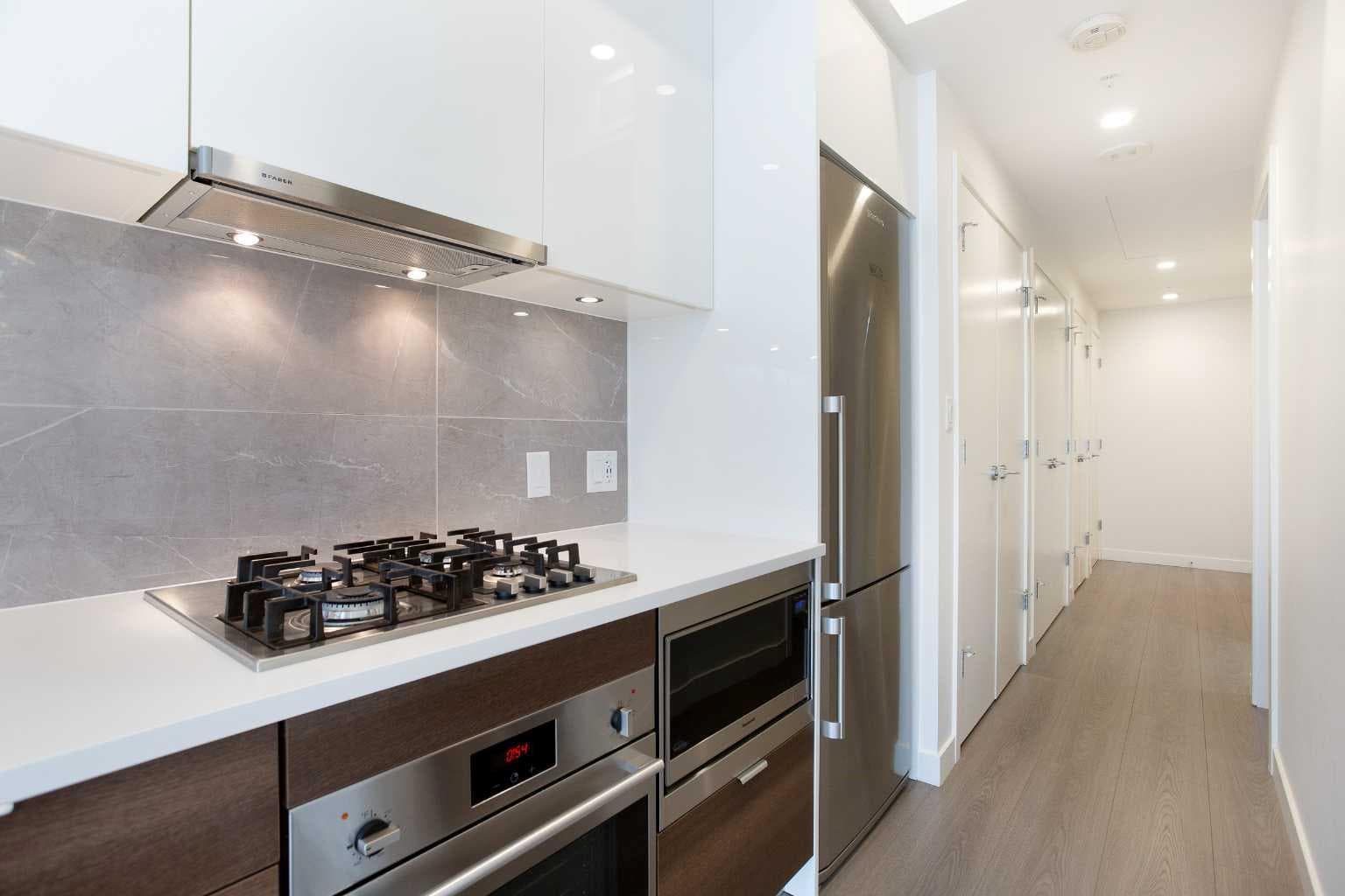 311, 138 Waterfront Court SW