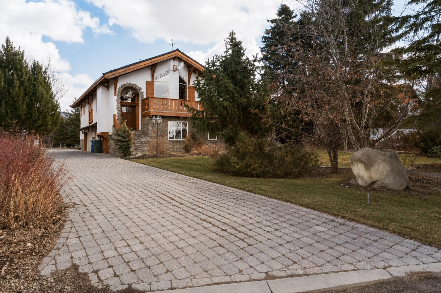 764 East Chestermere Drive 