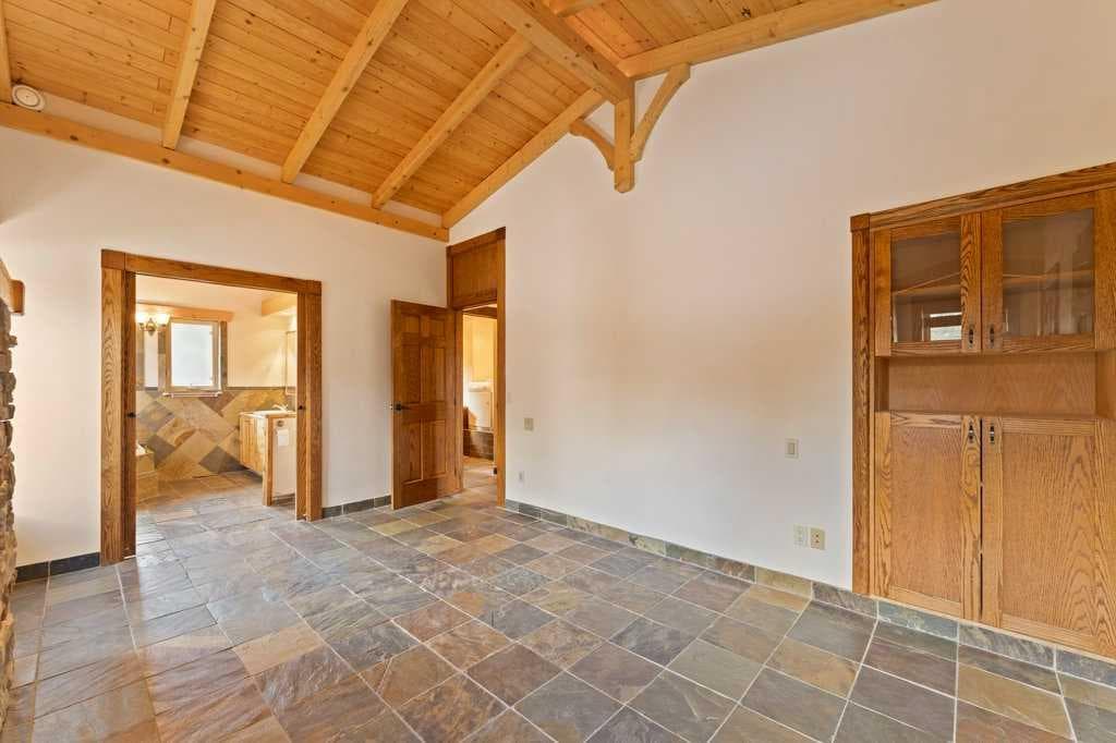 764 East Chestermere Drive 