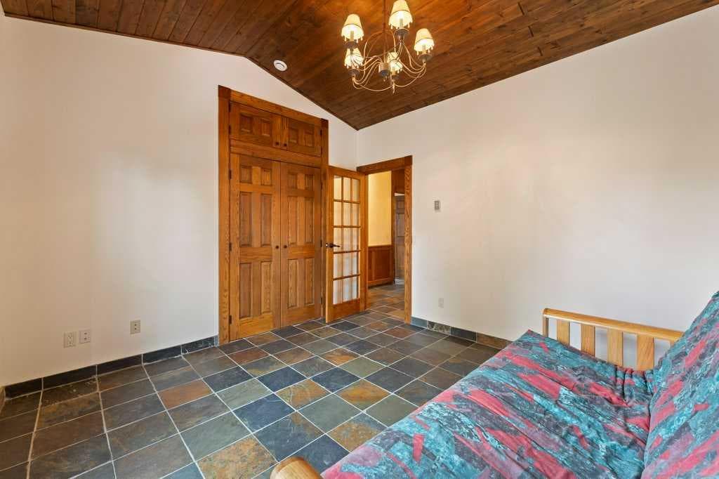 764 East Chestermere Drive 