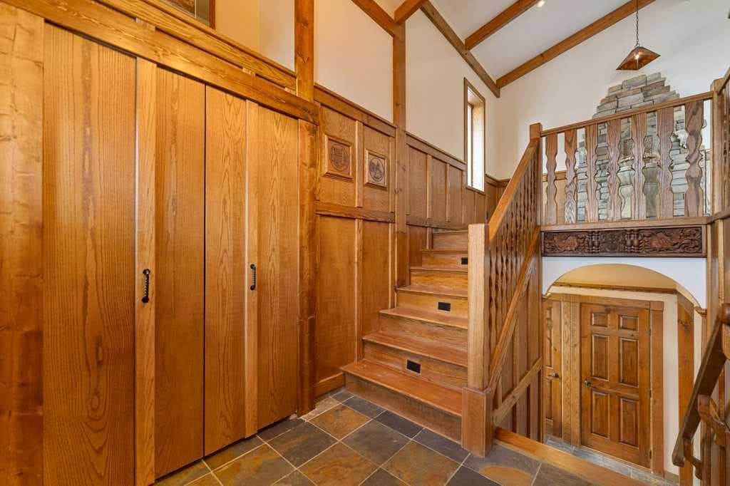 764 East Chestermere Drive 