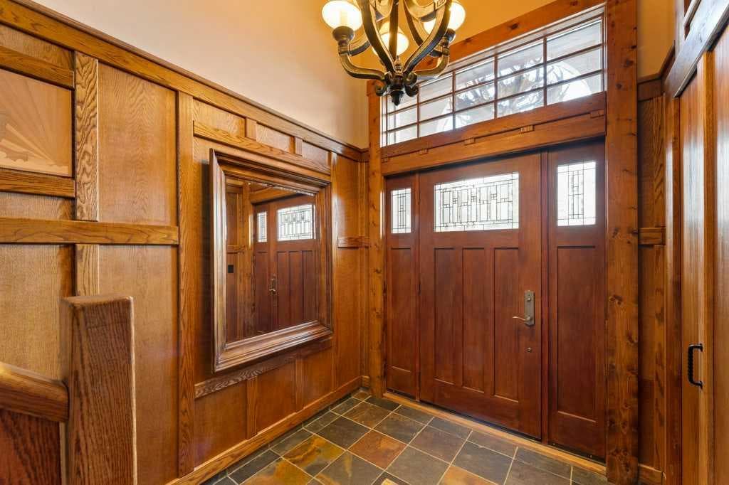 764 East Chestermere Drive 