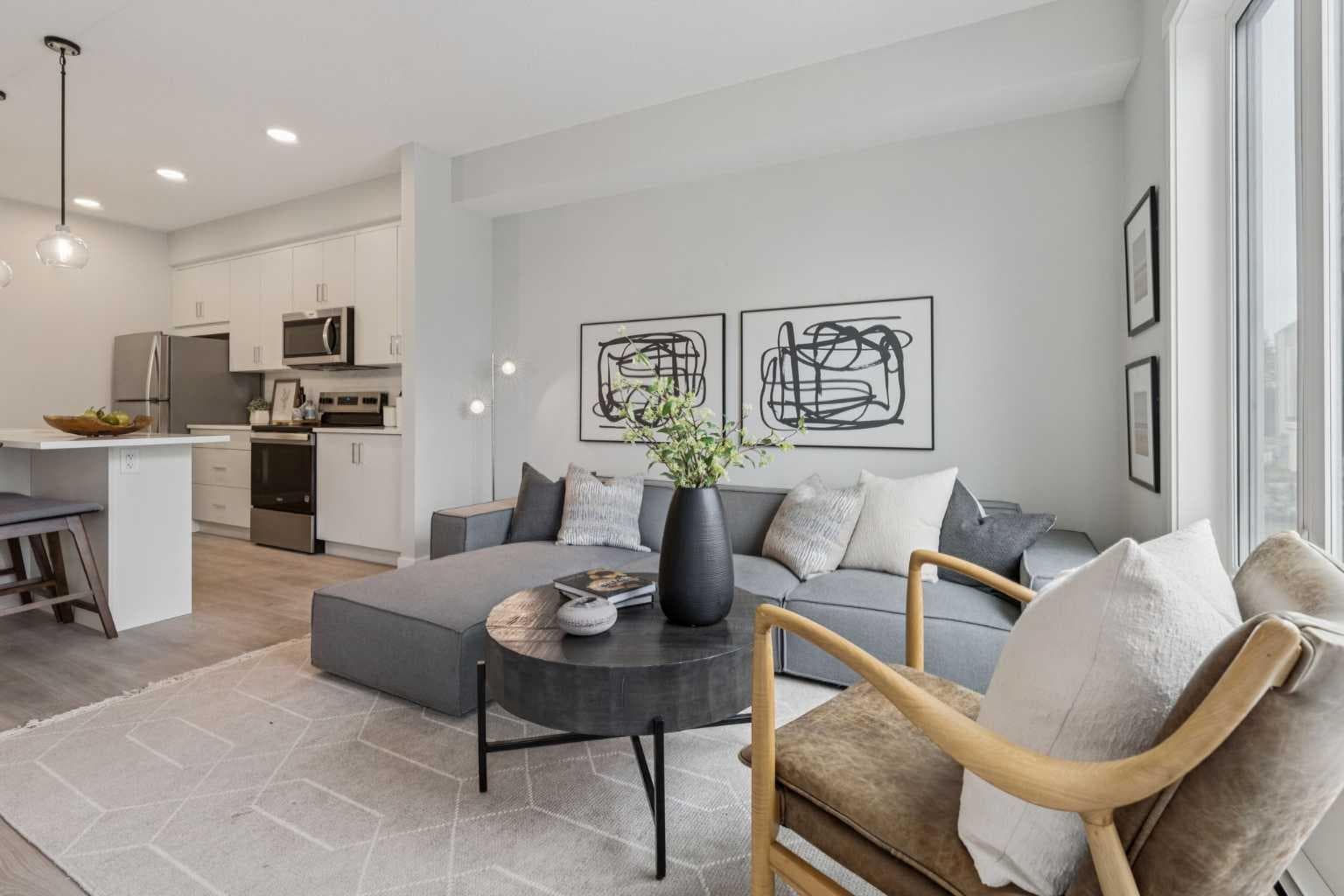 201, 655 Shawnee Square SW
