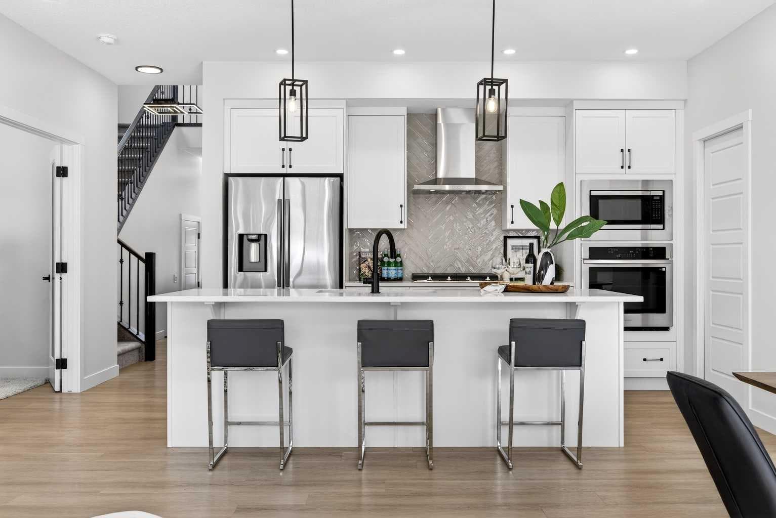 997 Alpine Drive SW
