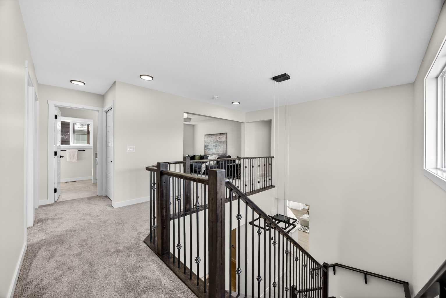 997 Alpine Drive SW