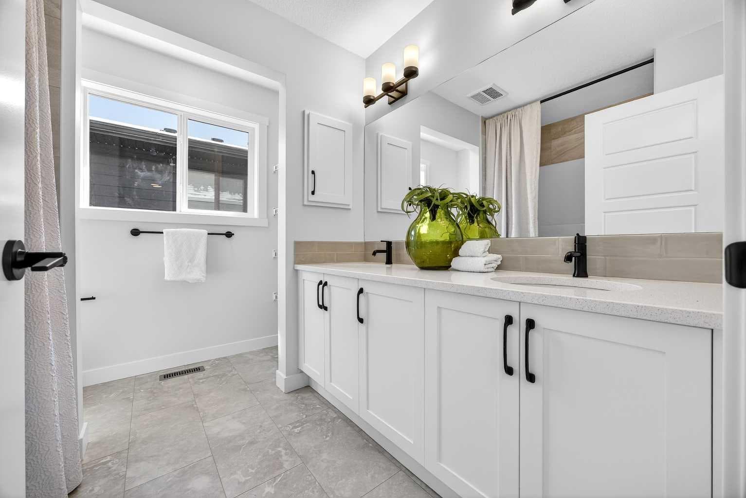 997 Alpine Drive SW
