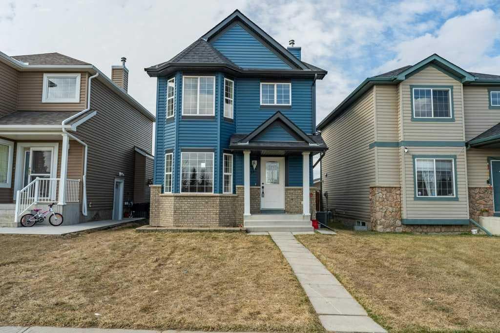 11 Saddlemont Close NE