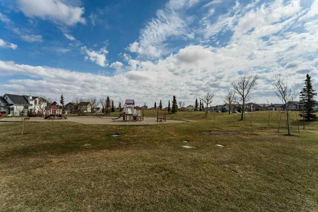 11 Saddlemont Close NE
