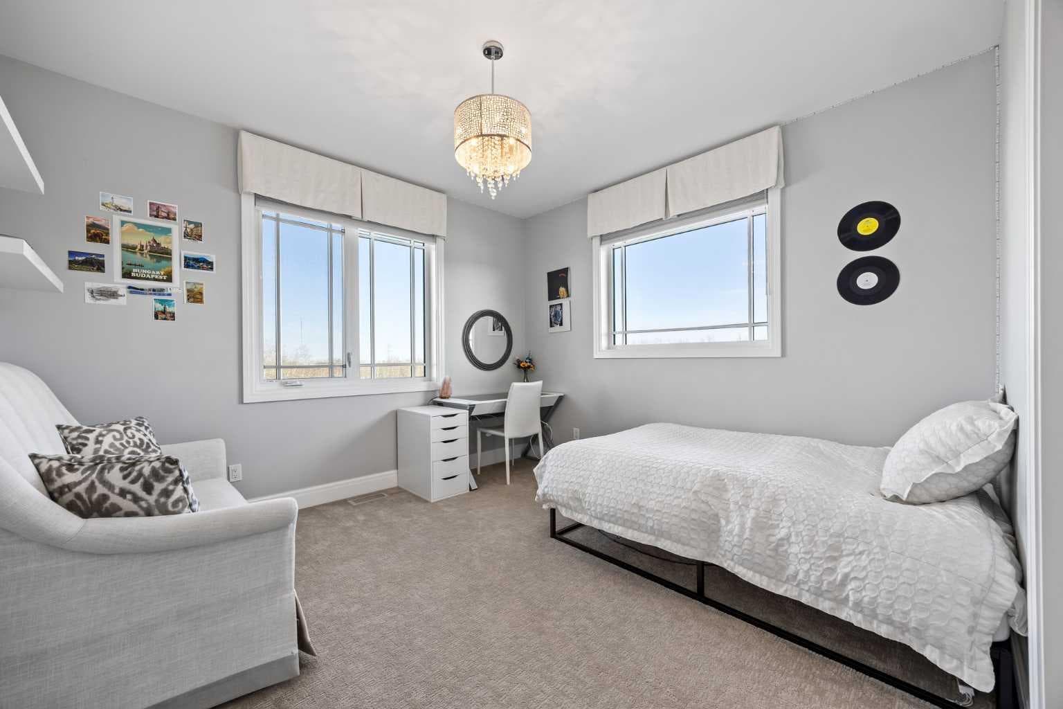 11 Mckendrick Point 