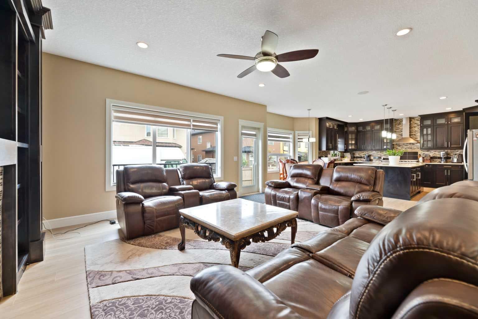 150 Saddlelake Grove NE