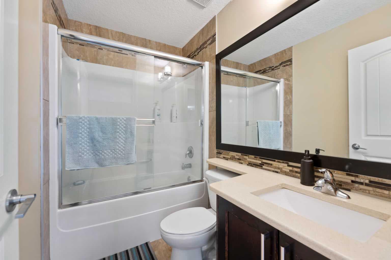 150 Saddlelake Grove NE