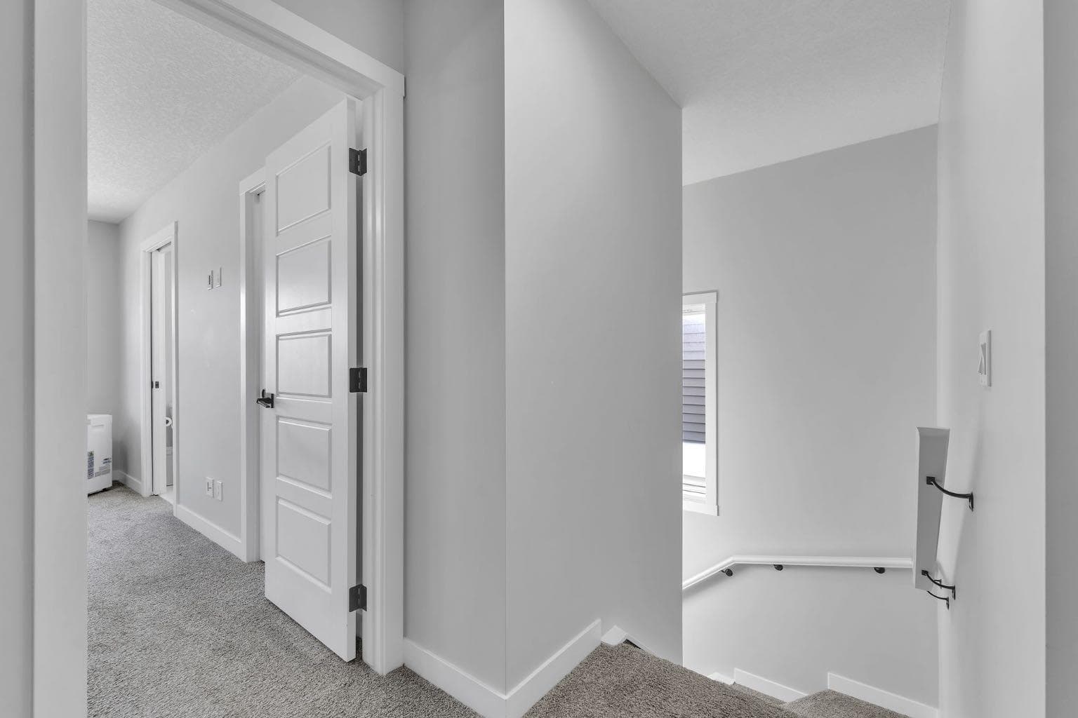 67 Corner Glen Gardens NE