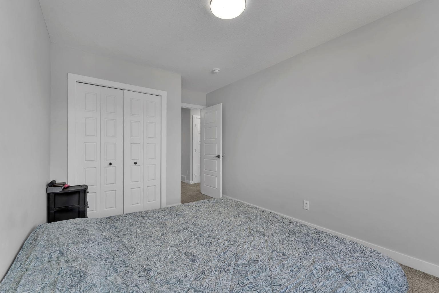 67 Corner Glen Gardens NE