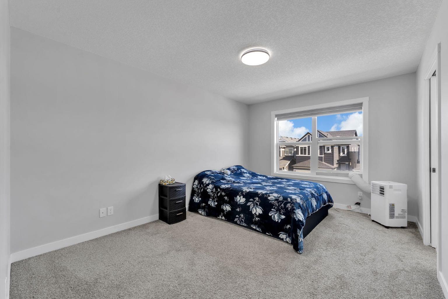 67 Corner Glen Gardens NE