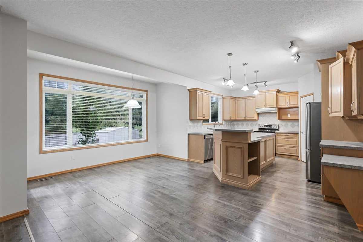765 Qualicum Beach Bay 