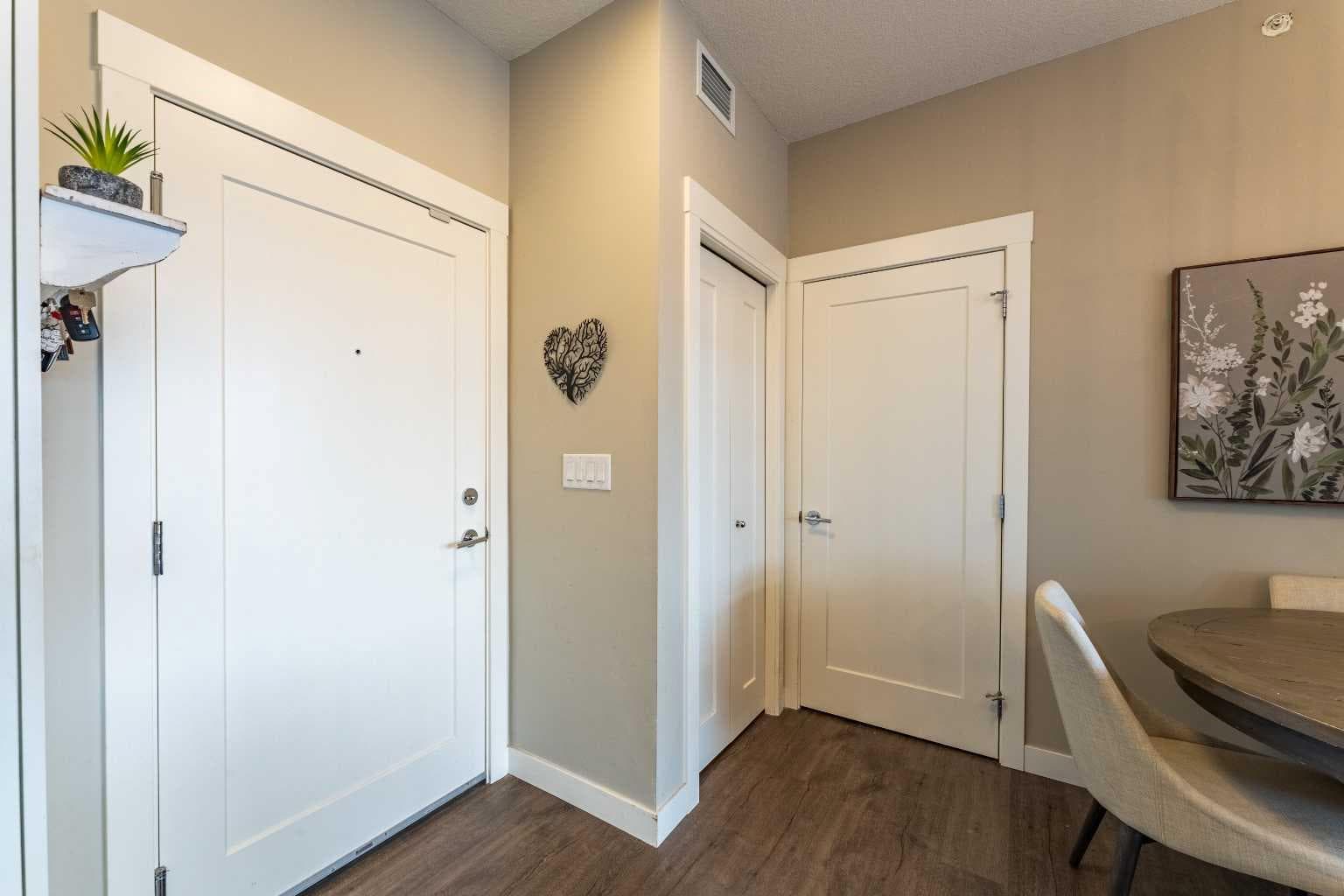 412, 10 Walgrove Walk SE